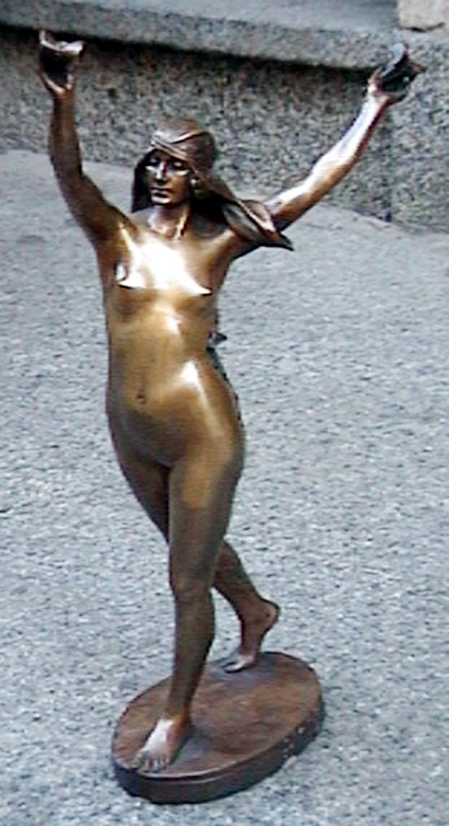 Sword dancer bronzo
