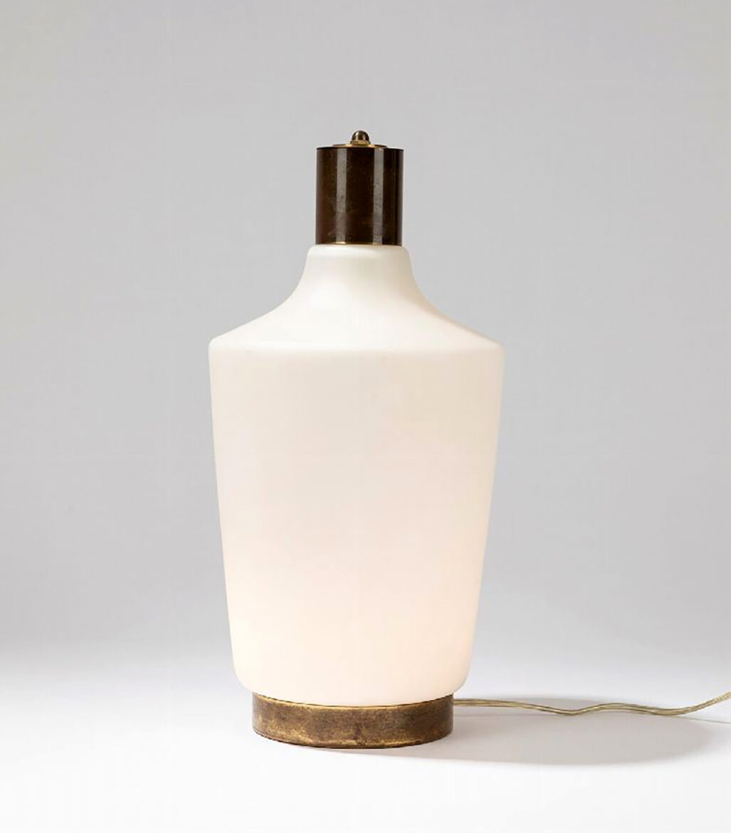 Lampada in vetro opalino