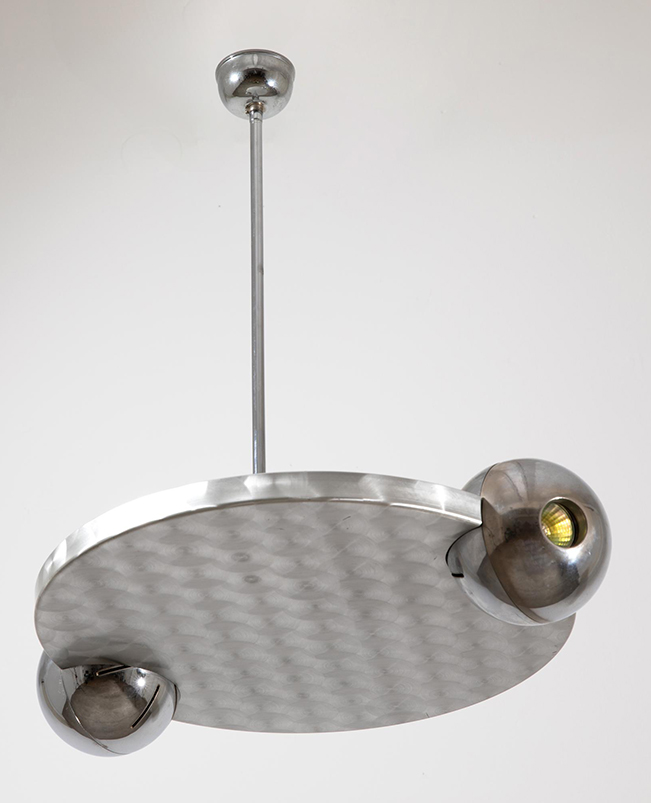 Yonel lebovici-soucoupe plafond